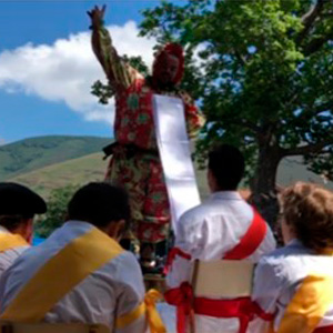 MOLA SER BOBO PASIEGO. ASOCIACIÓN CULTURAL VIRGEN DE LAS NIEVES.